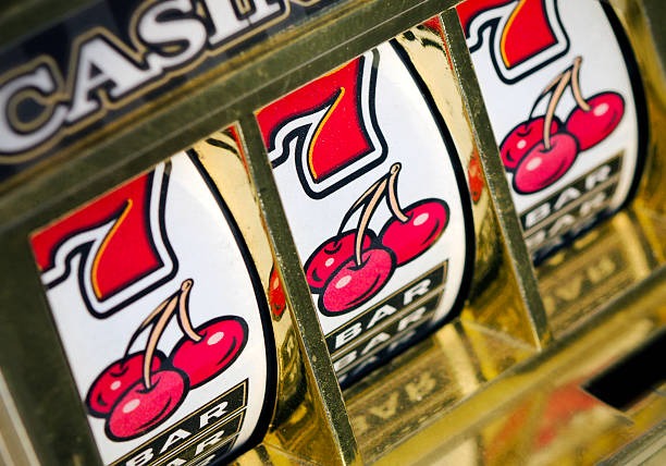 tebas slot Live Casino